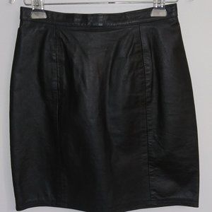 Phoenix USA Vintage Genuine Leather Black Mini Skirt-Fits a size 2 best